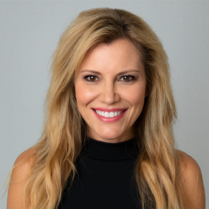 Kimberly Reynolds headshot